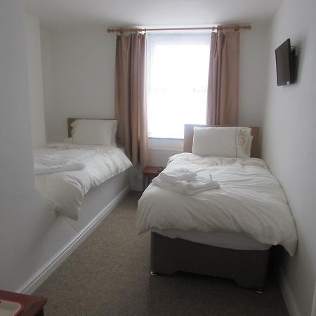 Lord Nelson Hotel Rhymney 외부 사진